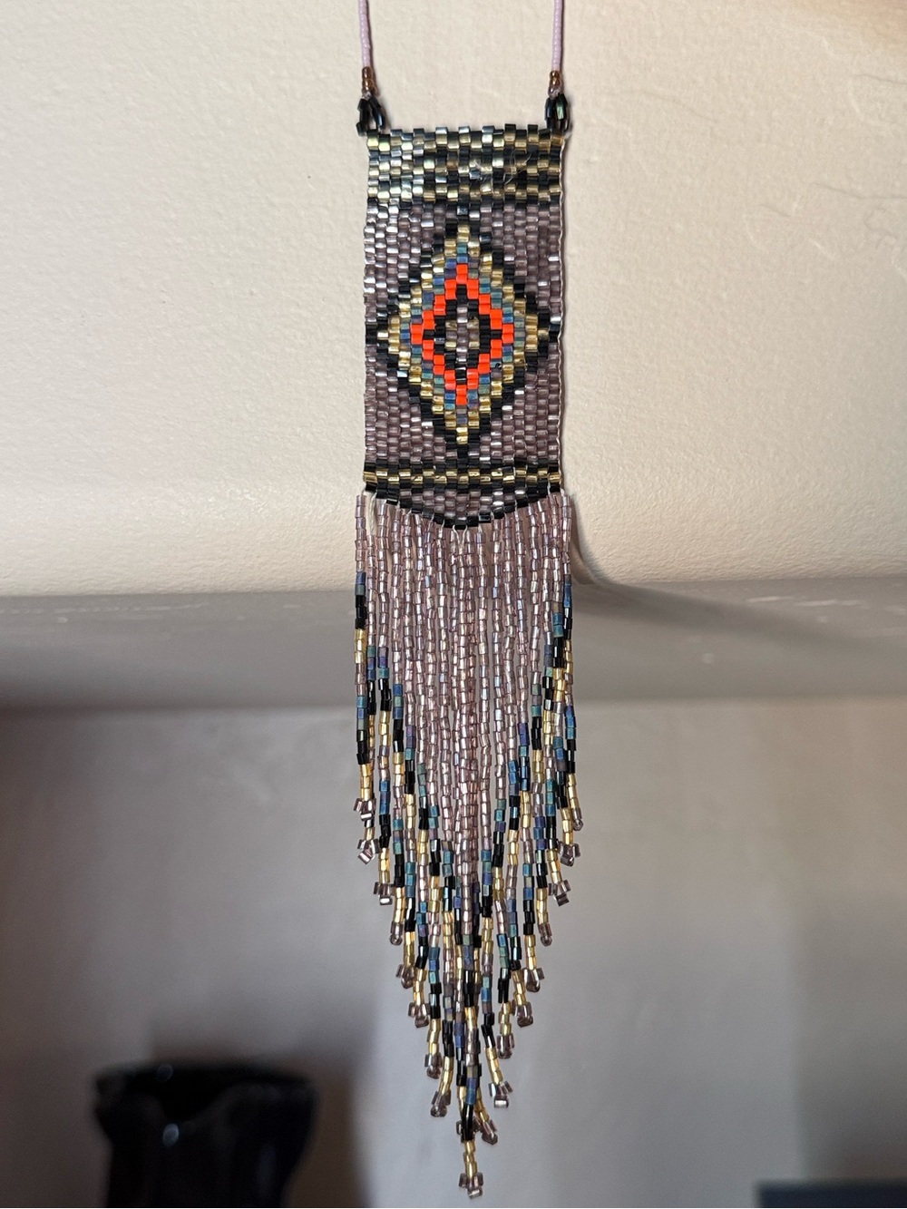 NWOT Mauve Metallic Fringe Necklace
